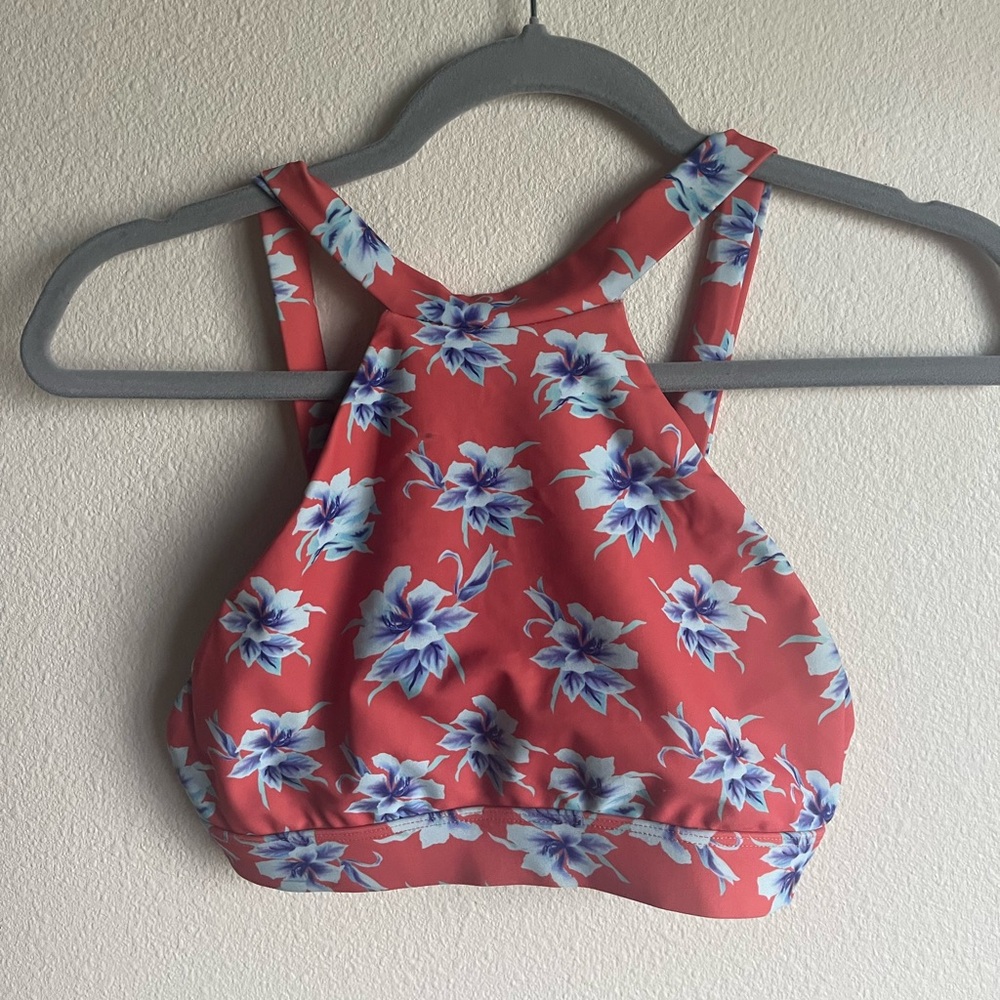 Acacia Vintage aloha high neck top